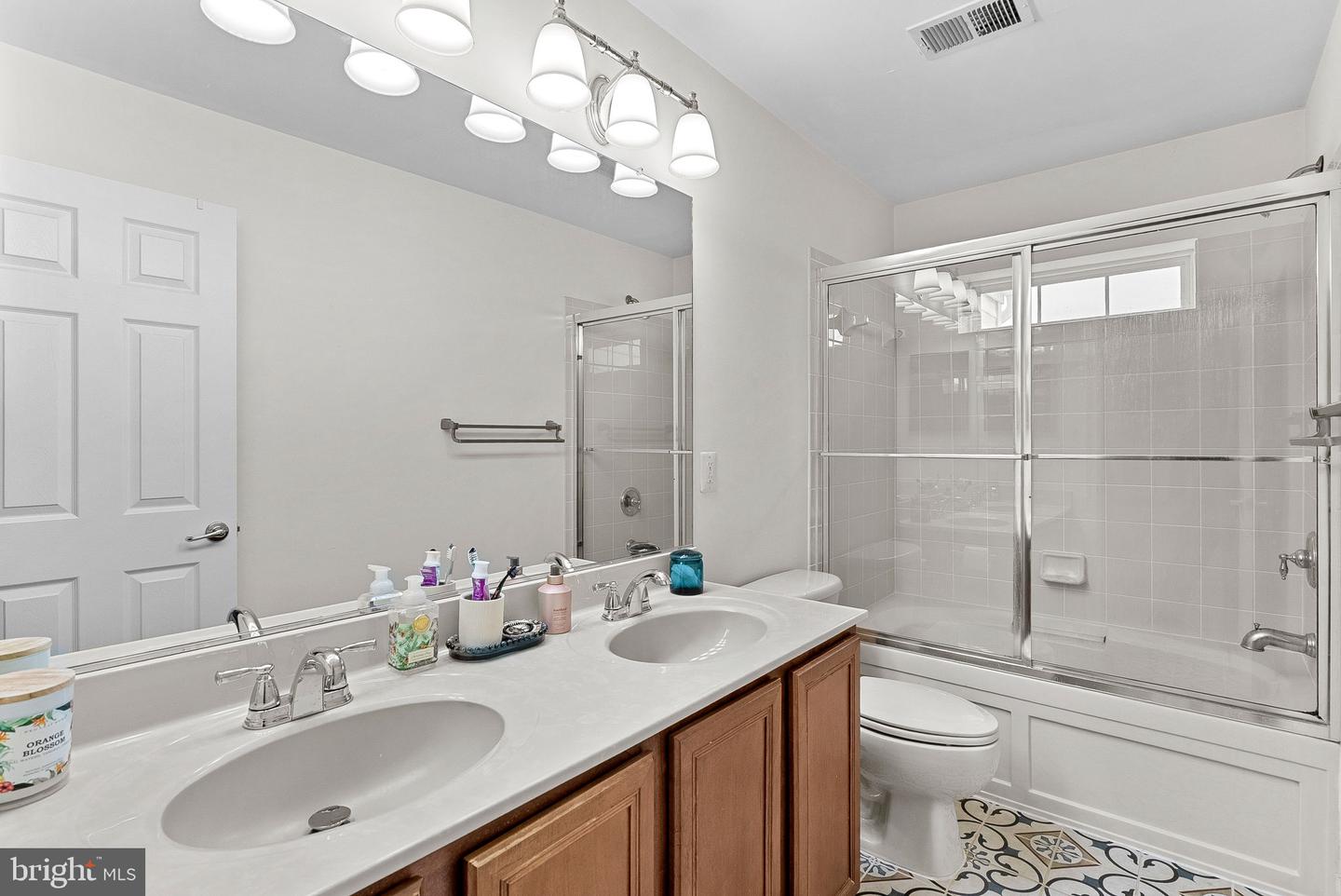 577 EDMONTON TER NE, LEESBURG, Virginia 20176, 2 Bedrooms Bedrooms, ,3 BathroomsBathrooms,Residential,For sale,577 EDMONTON TER NE,VALO2110974 MLS # VALO2110974 577 EDMONTON TER NE, LEESBURG, Virginia 20176, 2 Bedrooms Bedrooms, ,3 BathroomsBathrooms,Residential,For sale,577 EDMONTON TER NE,VALO2110974 MLS # VALO2110974