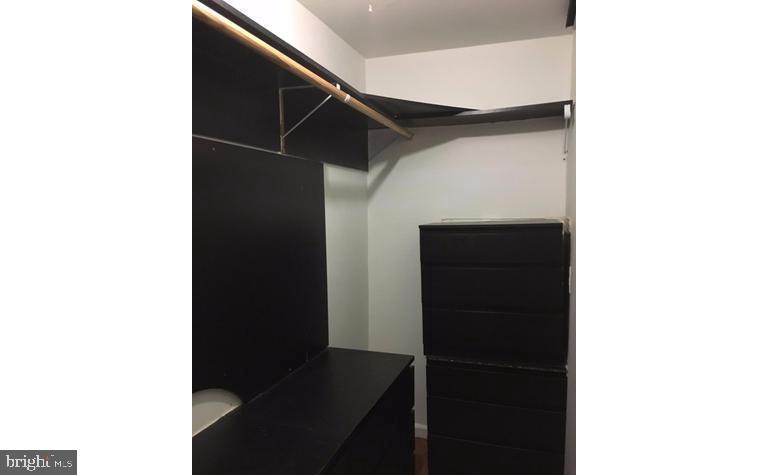 2909 CHARING CROSS RD #6, FALLS CHURCH, Virginia 22042, 1 Bedroom Bedrooms, ,1 BathroomBathrooms,Residential,For sale,2909 CHARING CROSS RD #6,VAFX2278700 MLS # VAFX2278700 2909 CHARING CROSS RD #6, FALLS CHURCH, Virginia 22042, 1 Bedroom Bedrooms, ,1 BathroomBathrooms,Residential,For sale,2909 CHARING CROSS RD #6,VAFX2278700 MLS # VAFX2278700