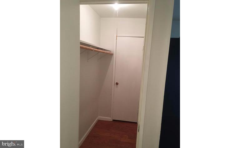 2909 CHARING CROSS RD #6, FALLS CHURCH, Virginia 22042, 1 Bedroom Bedrooms, ,1 BathroomBathrooms,Residential,For sale,2909 CHARING CROSS RD #6,VAFX2278700 MLS # VAFX2278700 2909 CHARING CROSS RD #6, FALLS CHURCH, Virginia 22042, 1 Bedroom Bedrooms, ,1 BathroomBathrooms,Residential,For sale,2909 CHARING CROSS RD #6,VAFX2278700 MLS # VAFX2278700