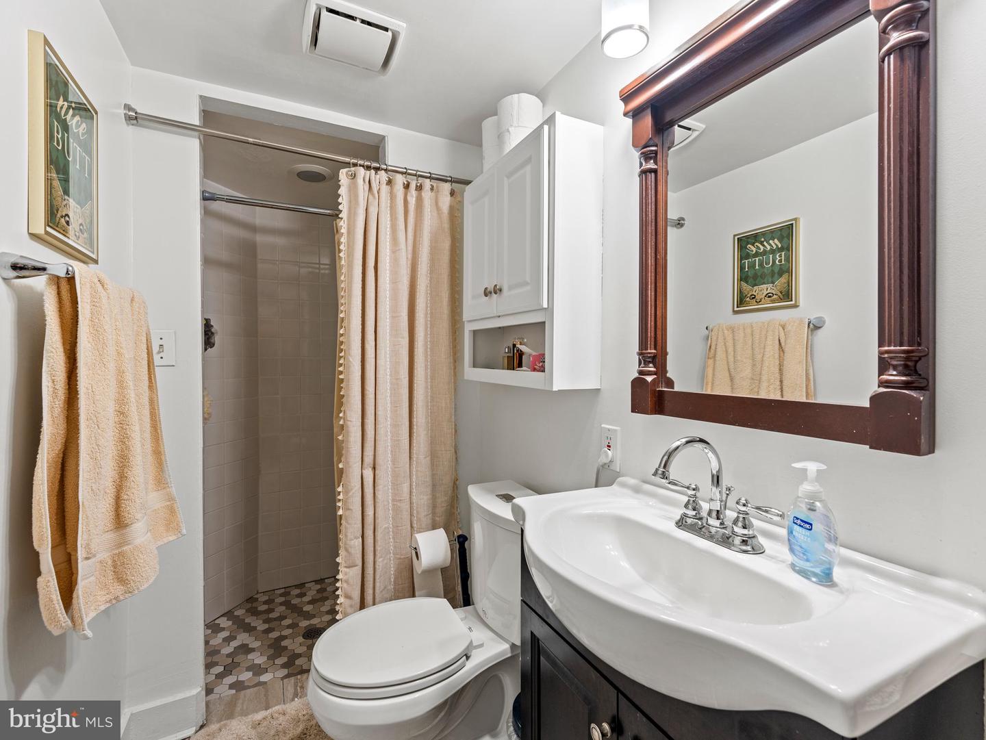 1414 SWANN ST NW, WASHINGTON, District Of Columbia 20009, 3 Bedrooms Bedrooms, 6 Rooms Rooms,2 BathroomsBathrooms,Residential,For sale,1414 SWANN ST NW,DCDC2231812 MLS # DCDC2231812 1414 SWANN ST NW, WASHINGTON, District Of Columbia 20009, 3 Bedrooms Bedrooms, 6 Rooms Rooms,2 BathroomsBathrooms,Residential,For sale,1414 SWANN ST NW,DCDC2231812 MLS # DCDC2231812