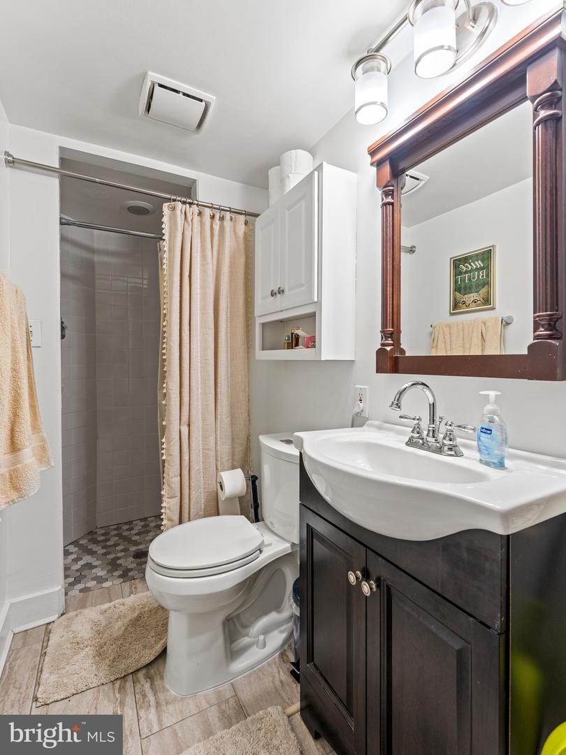 1414 SWANN ST NW, WASHINGTON, District Of Columbia 20009, 3 Bedrooms Bedrooms, 6 Rooms Rooms,2 BathroomsBathrooms,Residential,For sale,1414 SWANN ST NW,DCDC2231812 MLS # DCDC2231812 1414 SWANN ST NW, WASHINGTON, District Of Columbia 20009, 3 Bedrooms Bedrooms, 6 Rooms Rooms,2 BathroomsBathrooms,Residential,For sale,1414 SWANN ST NW,DCDC2231812 MLS # DCDC2231812