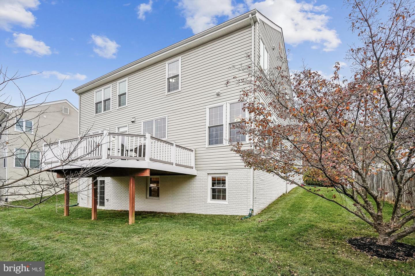 5091 HIGGINS DR, DUMFRIES, Virginia 22025, 4 Bedrooms Bedrooms, ,3 BathroomsBathrooms,Residential,For sale,5091 HIGGINS DR,VAPW2107742 MLS # VAPW2107742 5091 HIGGINS DR, DUMFRIES, Virginia 22025, 4 Bedrooms Bedrooms, ,3 BathroomsBathrooms,Residential,For sale,5091 HIGGINS DR,VAPW2107742 MLS # VAPW2107742