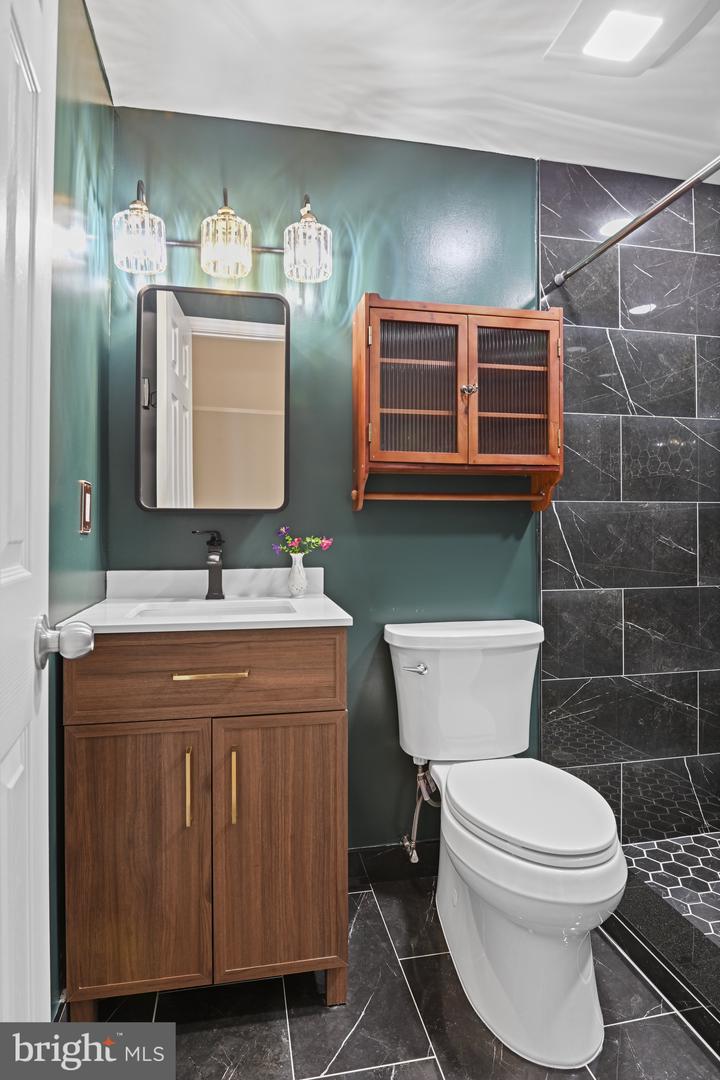 532 MERLINS LN, HERNDON, Virginia 20170, 4 Bedrooms Bedrooms, ,2 BathroomsBathrooms,Residential,For sale,532 MERLINS LN,VAFX2278518 MLS # VAFX2278518 532 MERLINS LN, HERNDON, Virginia 20170, 4 Bedrooms Bedrooms, ,2 BathroomsBathrooms,Residential,For sale,532 MERLINS LN,VAFX2278518 MLS # VAFX2278518