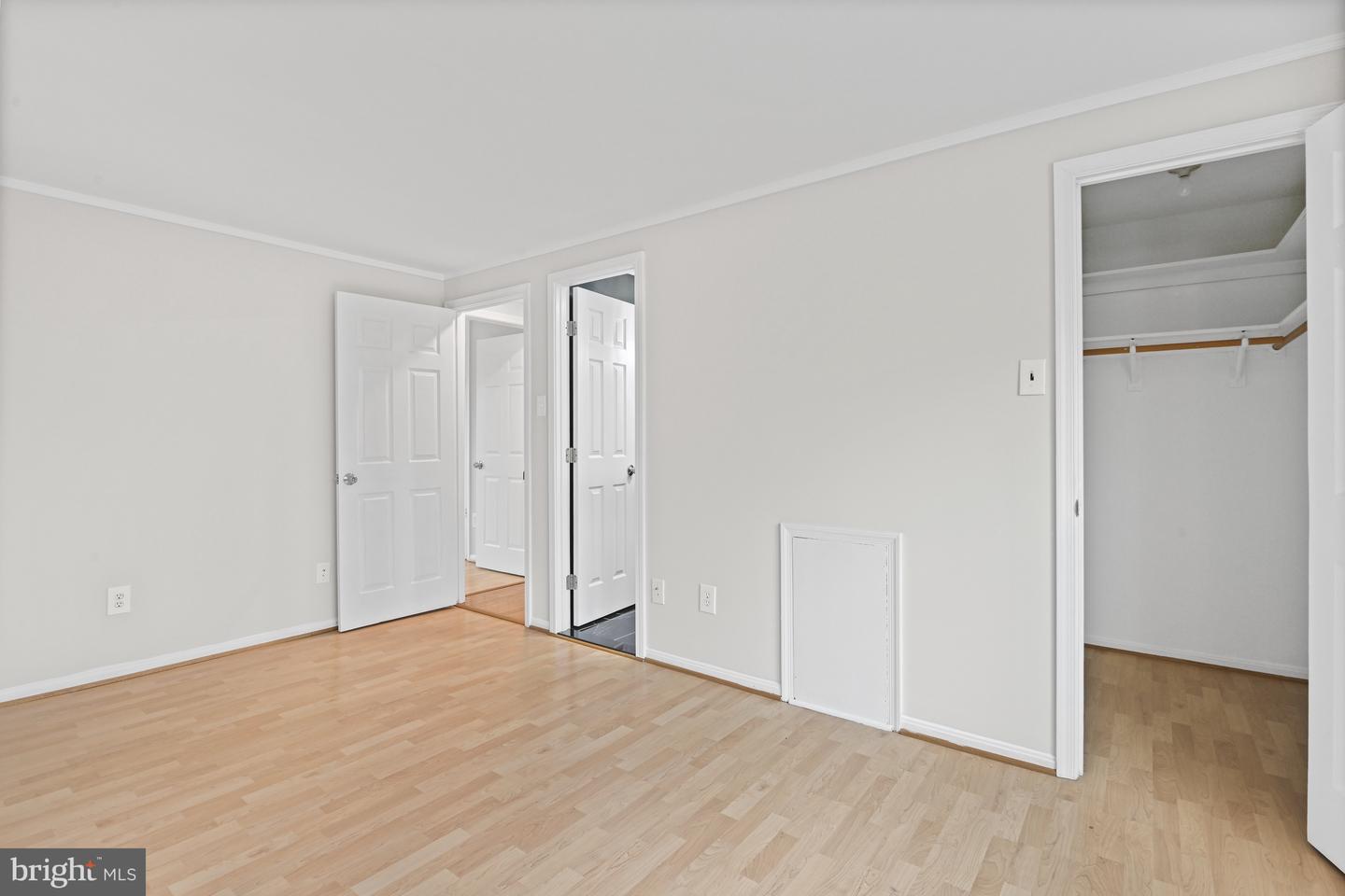 532 MERLINS LN, HERNDON, Virginia 20170, 4 Bedrooms Bedrooms, ,2 BathroomsBathrooms,Residential,For sale,532 MERLINS LN,VAFX2278518 MLS # VAFX2278518 532 MERLINS LN, HERNDON, Virginia 20170, 4 Bedrooms Bedrooms, ,2 BathroomsBathrooms,Residential,For sale,532 MERLINS LN,VAFX2278518 MLS # VAFX2278518