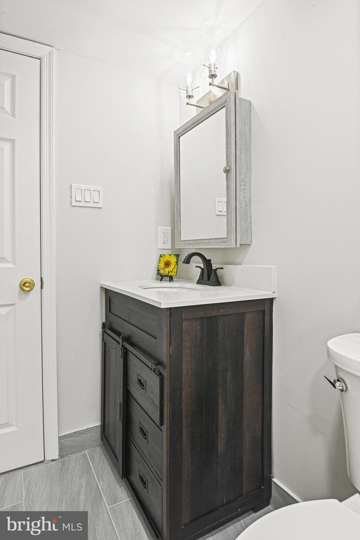 532 MERLINS LN, HERNDON, Virginia 20170, 4 Bedrooms Bedrooms, ,2 BathroomsBathrooms,Residential,For sale,532 MERLINS LN,VAFX2278518 MLS # VAFX2278518 532 MERLINS LN, HERNDON, Virginia 20170, 4 Bedrooms Bedrooms, ,2 BathroomsBathrooms,Residential,For sale,532 MERLINS LN,VAFX2278518 MLS # VAFX2278518