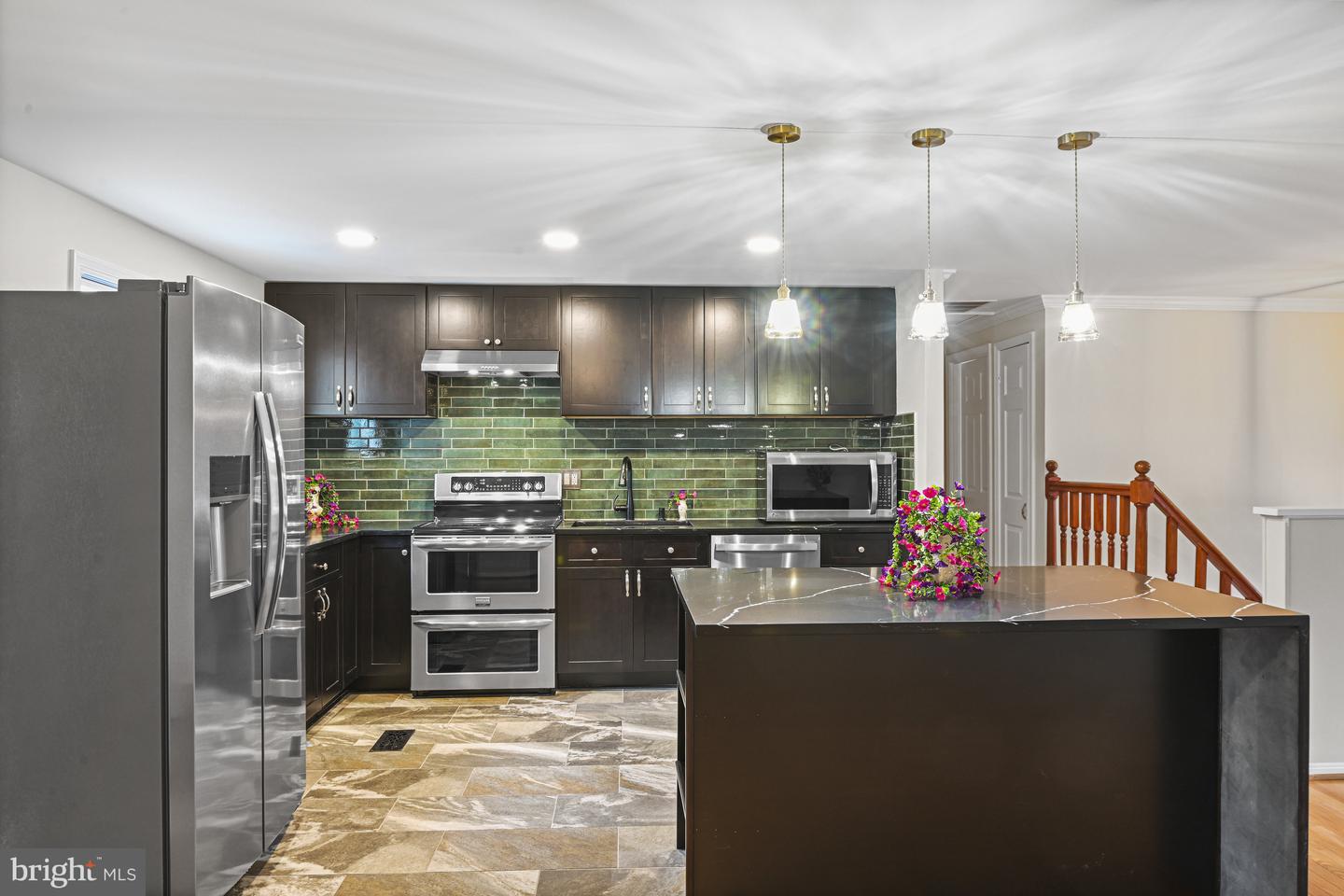 532 MERLINS LN, HERNDON, Virginia 20170, 4 Bedrooms Bedrooms, ,2 BathroomsBathrooms,Residential,For sale,532 MERLINS LN,VAFX2278518 MLS # VAFX2278518 532 MERLINS LN, HERNDON, Virginia 20170, 4 Bedrooms Bedrooms, ,2 BathroomsBathrooms,Residential,For sale,532 MERLINS LN,VAFX2278518 MLS # VAFX2278518