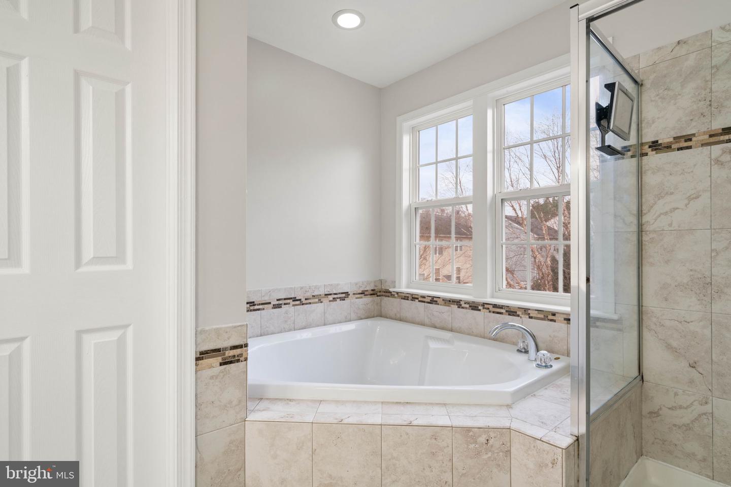 15204 BRIGGS WAY, WOODBRIDGE, Virginia 22193, 4 Bedrooms Bedrooms, ,3 BathroomsBathrooms,Residential,For sale,15204 BRIGGS WAY,VAPW2107782 MLS # VAPW2107782