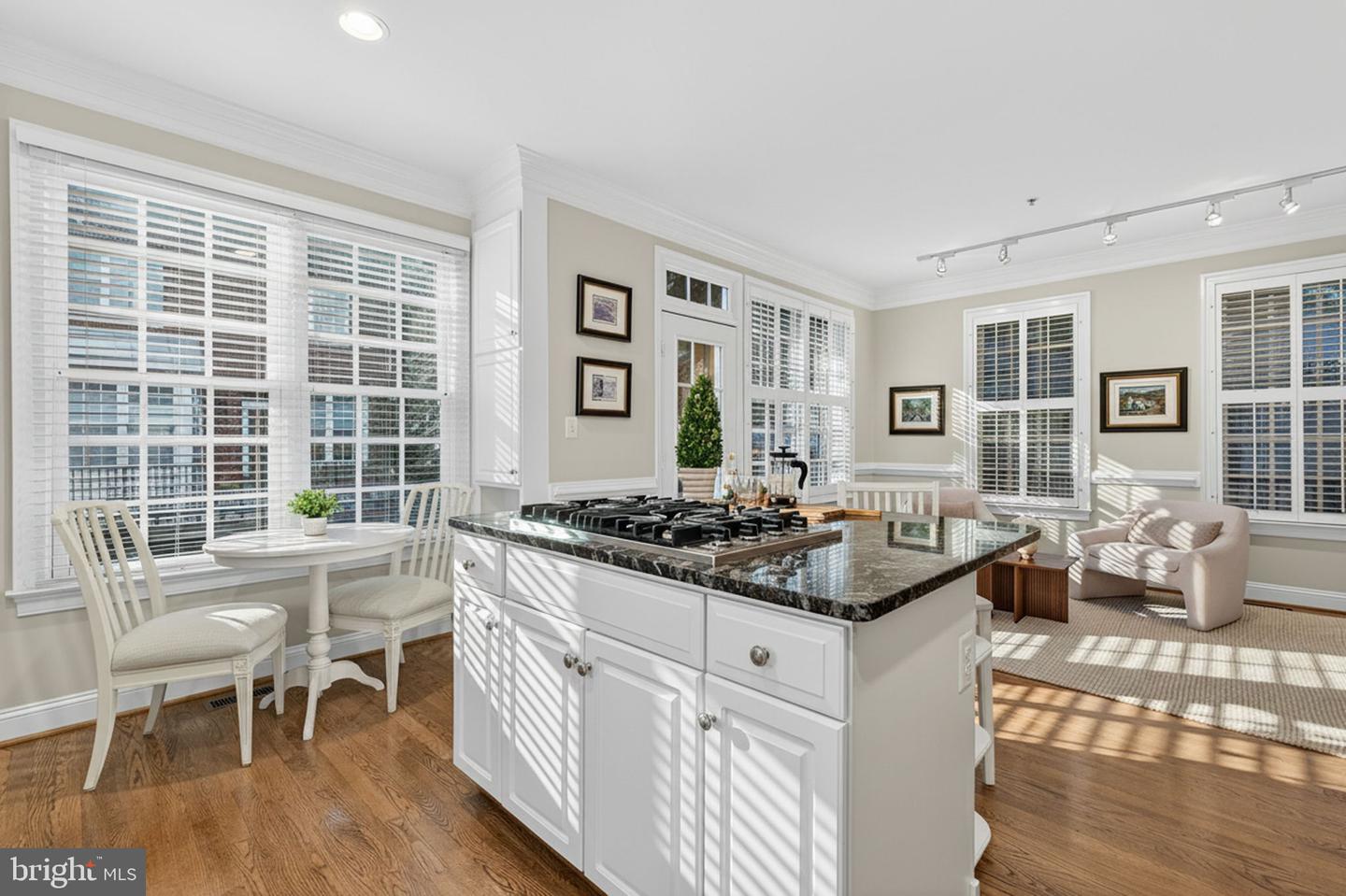 16 WHARF ST, ALEXANDRIA, Virginia 22314, 3 Bedrooms Bedrooms, ,3 BathroomsBathrooms,Residential,For sale,16 WHARF ST,VAAX2051832 MLS # VAAX2051832 16 WHARF ST, ALEXANDRIA, Virginia 22314, 3 Bedrooms Bedrooms, ,3 BathroomsBathrooms,Residential,For sale,16 WHARF ST,VAAX2051832 MLS # VAAX2051832