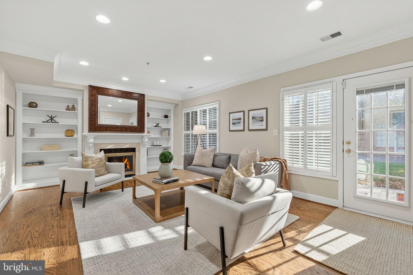 16 WHARF ST, ALEXANDRIA, Virginia 22314, 3 Bedrooms Bedrooms, ,3 BathroomsBathrooms,Residential,For sale,16 WHARF ST,VAAX2051832 MLS # VAAX2051832 16 WHARF ST, ALEXANDRIA, Virginia 22314, 3 Bedrooms Bedrooms, ,3 BathroomsBathrooms,Residential,For sale,16 WHARF ST,VAAX2051832 MLS # VAAX2051832