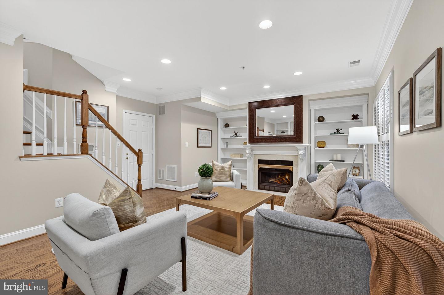 16 WHARF ST, ALEXANDRIA, Virginia 22314, 3 Bedrooms Bedrooms, ,3 BathroomsBathrooms,Residential,For sale,16 WHARF ST,VAAX2051832 MLS # VAAX2051832 16 WHARF ST, ALEXANDRIA, Virginia 22314, 3 Bedrooms Bedrooms, ,3 BathroomsBathrooms,Residential,For sale,16 WHARF ST,VAAX2051832 MLS # VAAX2051832