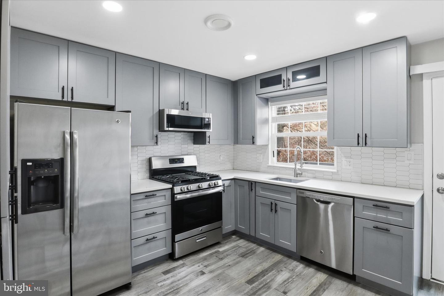 2038 STARGRASS CT, WOODBRIDGE, Virginia 22192, 2 Bedrooms Bedrooms, ,3 BathroomsBathrooms,Residential,For sale,2038 STARGRASS CT,VAPW2107806 MLS # VAPW2107806 2038 STARGRASS CT, WOODBRIDGE, Virginia 22192, 2 Bedrooms Bedrooms, ,3 BathroomsBathrooms,Residential,For sale,2038 STARGRASS CT,VAPW2107806 MLS # VAPW2107806