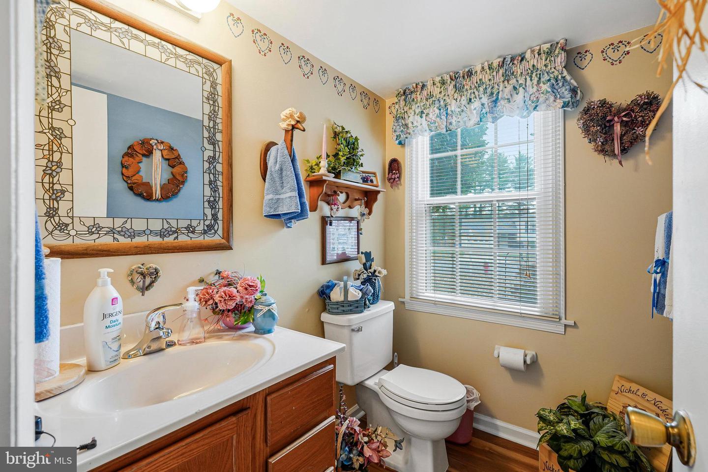 1716 SADLERS WELLS DR, HERNDON, Virginia 20170, 4 Bedrooms Bedrooms, ,2 BathroomsBathrooms,Residential,For sale,1716 SADLERS WELLS DR,VAFX2279358 MLS # VAFX2279358