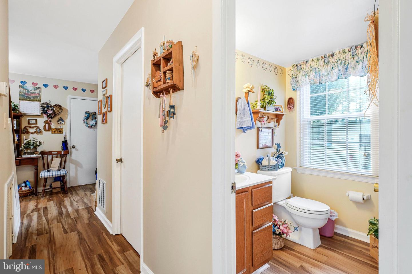 1716 SADLERS WELLS DR, HERNDON, Virginia 20170, 4 Bedrooms Bedrooms, ,2 BathroomsBathrooms,Residential,For sale,1716 SADLERS WELLS DR,VAFX2279358 MLS # VAFX2279358