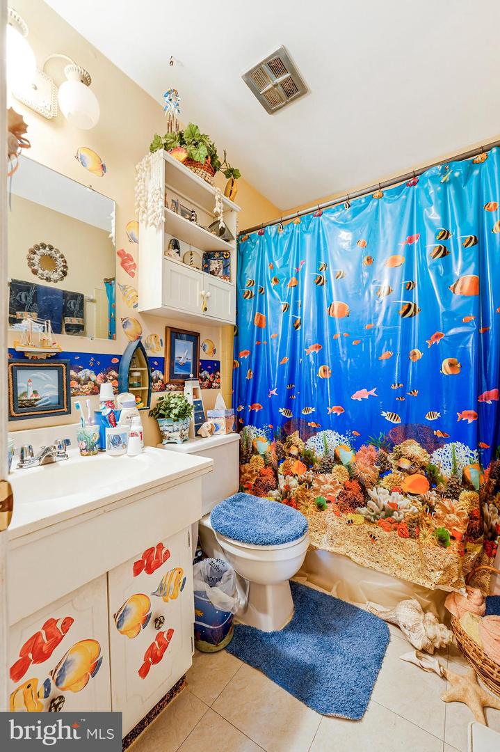 1716 SADLERS WELLS DR, HERNDON, Virginia 20170, 4 Bedrooms Bedrooms, ,2 BathroomsBathrooms,Residential,For sale,1716 SADLERS WELLS DR,VAFX2279358 MLS # VAFX2279358