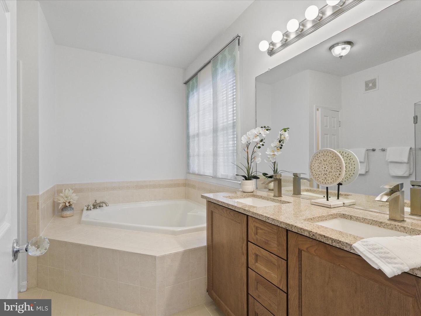 14592 KYLEWOOD WAY, GAINESVILLE, Virginia 20155, 3 Bedrooms Bedrooms, ,2 BathroomsBathrooms,Residential,For sale,14592 KYLEWOOD WAY,VAPW2107962 MLS # VAPW2107962 14592 KYLEWOOD WAY, GAINESVILLE, Virginia 20155, 3 Bedrooms Bedrooms, ,2 BathroomsBathrooms,Residential,For sale,14592 KYLEWOOD WAY,VAPW2107962 MLS # VAPW2107962