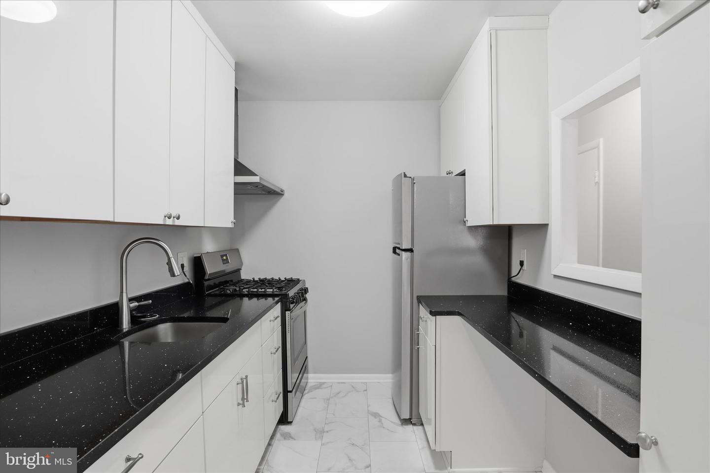 10721 WEST DR #302, FAIRFAX, Virginia 22030, 1 Bedroom Bedrooms, ,1 BathroomBathrooms,Residential,For sale,10721 WEST DR #302,VAFC2007500 MLS # VAFC2007500 10721 WEST DR #302, FAIRFAX, Virginia 22030, 1 Bedroom Bedrooms, ,1 BathroomBathrooms,Residential,For sale,10721 WEST DR #302,VAFC2007500 MLS # VAFC2007500