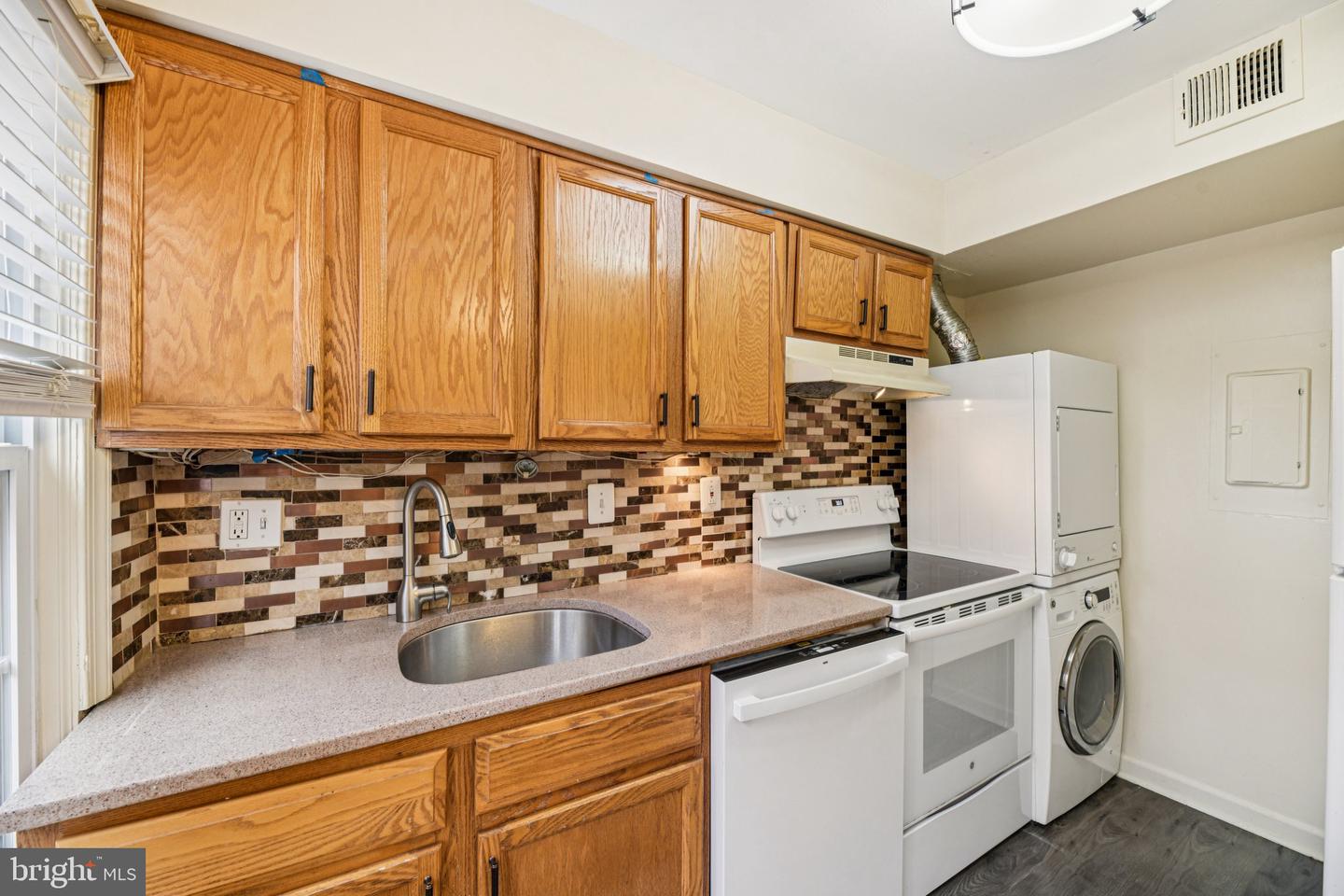 3901 PENNSYLVANIA AVE SE #A, WASHINGTON, District Of Columbia 20020, 2 Bedrooms Bedrooms, ,1 BathroomBathrooms,Residential,For sale,3901 PENNSYLVANIA AVE SE #A,DCDC2232328 MLS # DCDC2232328 3901 PENNSYLVANIA AVE SE #A, WASHINGTON, District Of Columbia 20020, 2 Bedrooms Bedrooms, ,1 BathroomBathrooms,Residential,For sale,3901 PENNSYLVANIA AVE SE #A,DCDC2232328 MLS # DCDC2232328