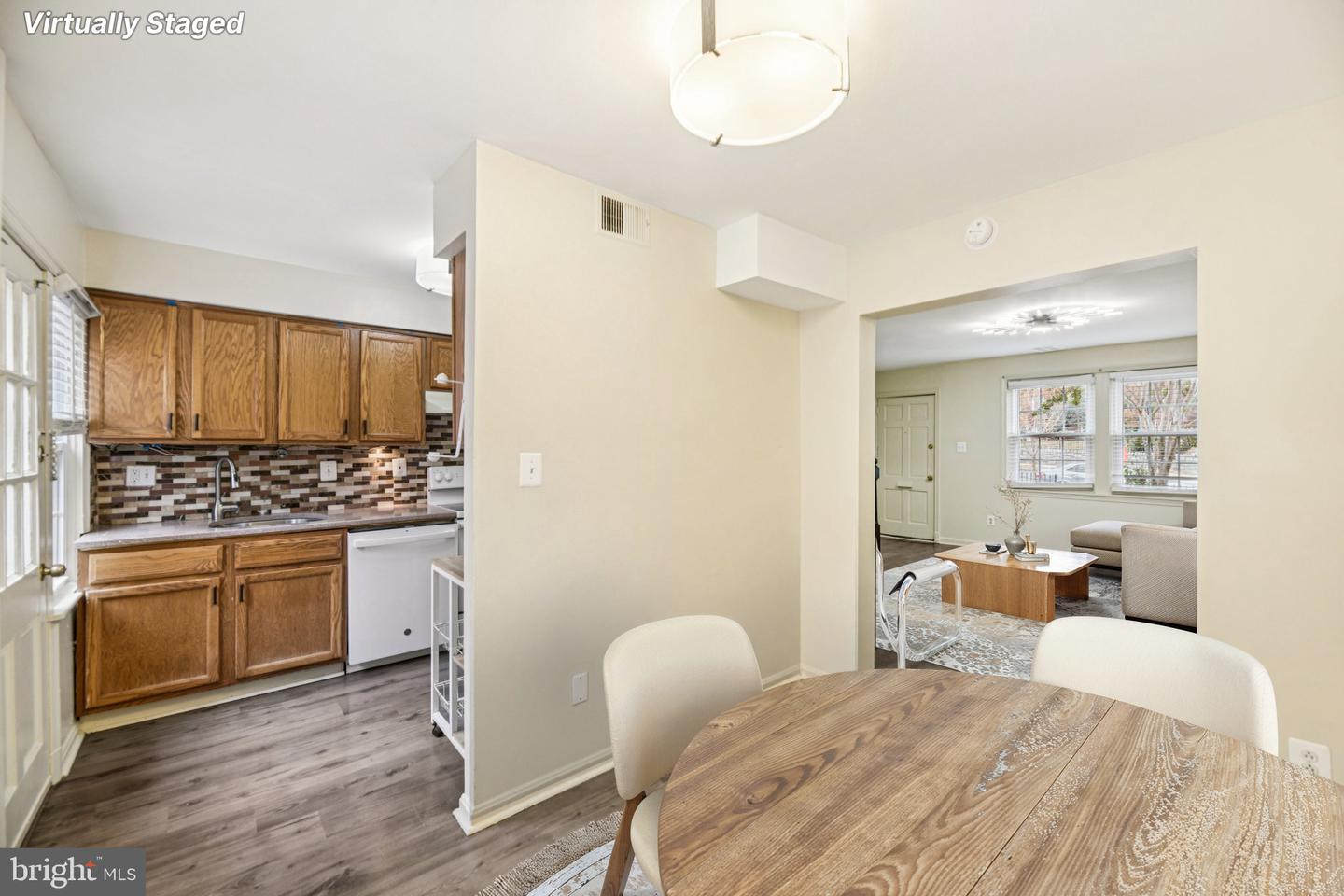 3901 PENNSYLVANIA AVE SE #A, WASHINGTON, District Of Columbia 20020, 2 Bedrooms Bedrooms, ,1 BathroomBathrooms,Residential,For sale,3901 PENNSYLVANIA AVE SE #A,DCDC2232328 MLS # DCDC2232328 3901 PENNSYLVANIA AVE SE #A, WASHINGTON, District Of Columbia 20020, 2 Bedrooms Bedrooms, ,1 BathroomBathrooms,Residential,For sale,3901 PENNSYLVANIA AVE SE #A,DCDC2232328 MLS # DCDC2232328