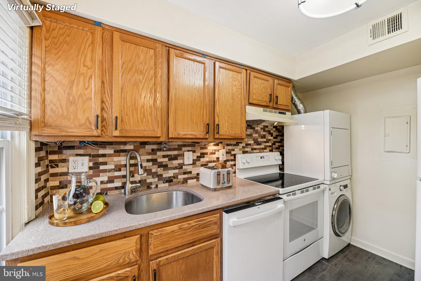 3901 PENNSYLVANIA AVE SE #A, WASHINGTON, District Of Columbia 20020, 2 Bedrooms Bedrooms, ,1 BathroomBathrooms,Residential,For sale,3901 PENNSYLVANIA AVE SE #A,DCDC2232328 MLS # DCDC2232328 3901 PENNSYLVANIA AVE SE #A, WASHINGTON, District Of Columbia 20020, 2 Bedrooms Bedrooms, ,1 BathroomBathrooms,Residential,For sale,3901 PENNSYLVANIA AVE SE #A,DCDC2232328 MLS # DCDC2232328