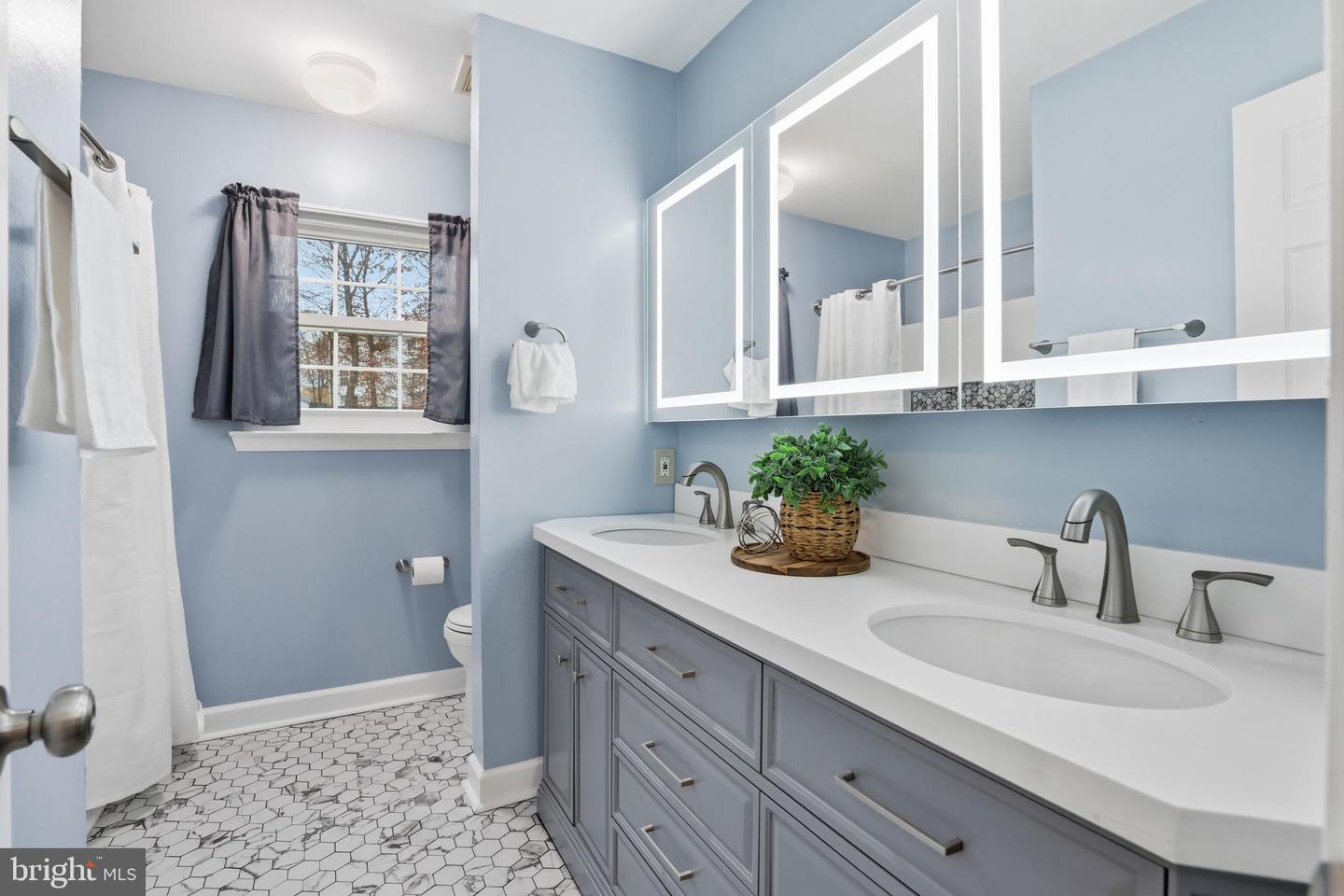 5467 QUAINT DR, WOODBRIDGE, Virginia 22193, 4 Bedrooms Bedrooms, ,3 BathroomsBathrooms,Residential,For sale,5467 QUAINT DR,VAPW2108004 MLS # VAPW2108004 5467 QUAINT DR, WOODBRIDGE, Virginia 22193, 4 Bedrooms Bedrooms, ,3 BathroomsBathrooms,Residential,For sale,5467 QUAINT DR,VAPW2108004 MLS # VAPW2108004