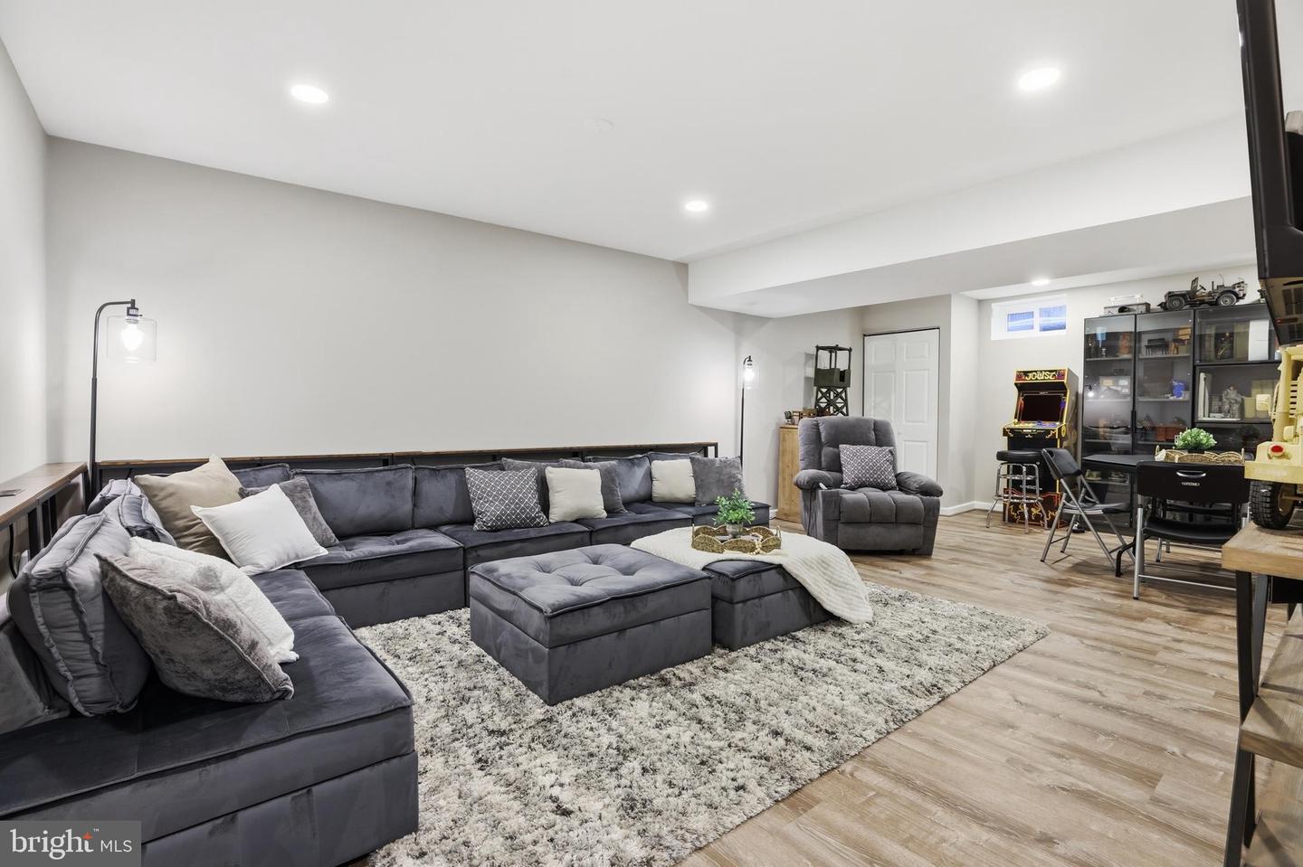 5467 QUAINT DR, WOODBRIDGE, Virginia 22193, 4 Bedrooms Bedrooms, ,3 BathroomsBathrooms,Residential,For sale,5467 QUAINT DR,VAPW2108004 MLS # VAPW2108004 5467 QUAINT DR, WOODBRIDGE, Virginia 22193, 4 Bedrooms Bedrooms, ,3 BathroomsBathrooms,Residential,For sale,5467 QUAINT DR,VAPW2108004 MLS # VAPW2108004