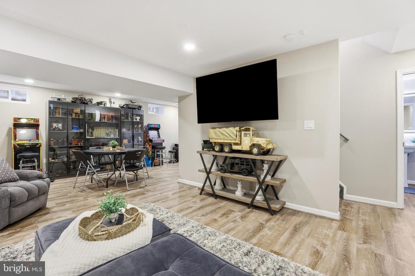 5467 QUAINT DR, WOODBRIDGE, Virginia 22193, 4 Bedrooms Bedrooms, ,3 BathroomsBathrooms,Residential,For sale,5467 QUAINT DR,VAPW2108004 MLS # VAPW2108004 5467 QUAINT DR, WOODBRIDGE, Virginia 22193, 4 Bedrooms Bedrooms, ,3 BathroomsBathrooms,Residential,For sale,5467 QUAINT DR,VAPW2108004 MLS # VAPW2108004