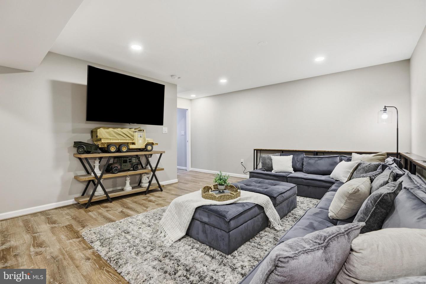 5467 QUAINT DR, WOODBRIDGE, Virginia 22193, 4 Bedrooms Bedrooms, ,3 BathroomsBathrooms,Residential,For sale,5467 QUAINT DR,VAPW2108004 MLS # VAPW2108004 5467 QUAINT DR, WOODBRIDGE, Virginia 22193, 4 Bedrooms Bedrooms, ,3 BathroomsBathrooms,Residential,For sale,5467 QUAINT DR,VAPW2108004 MLS # VAPW2108004