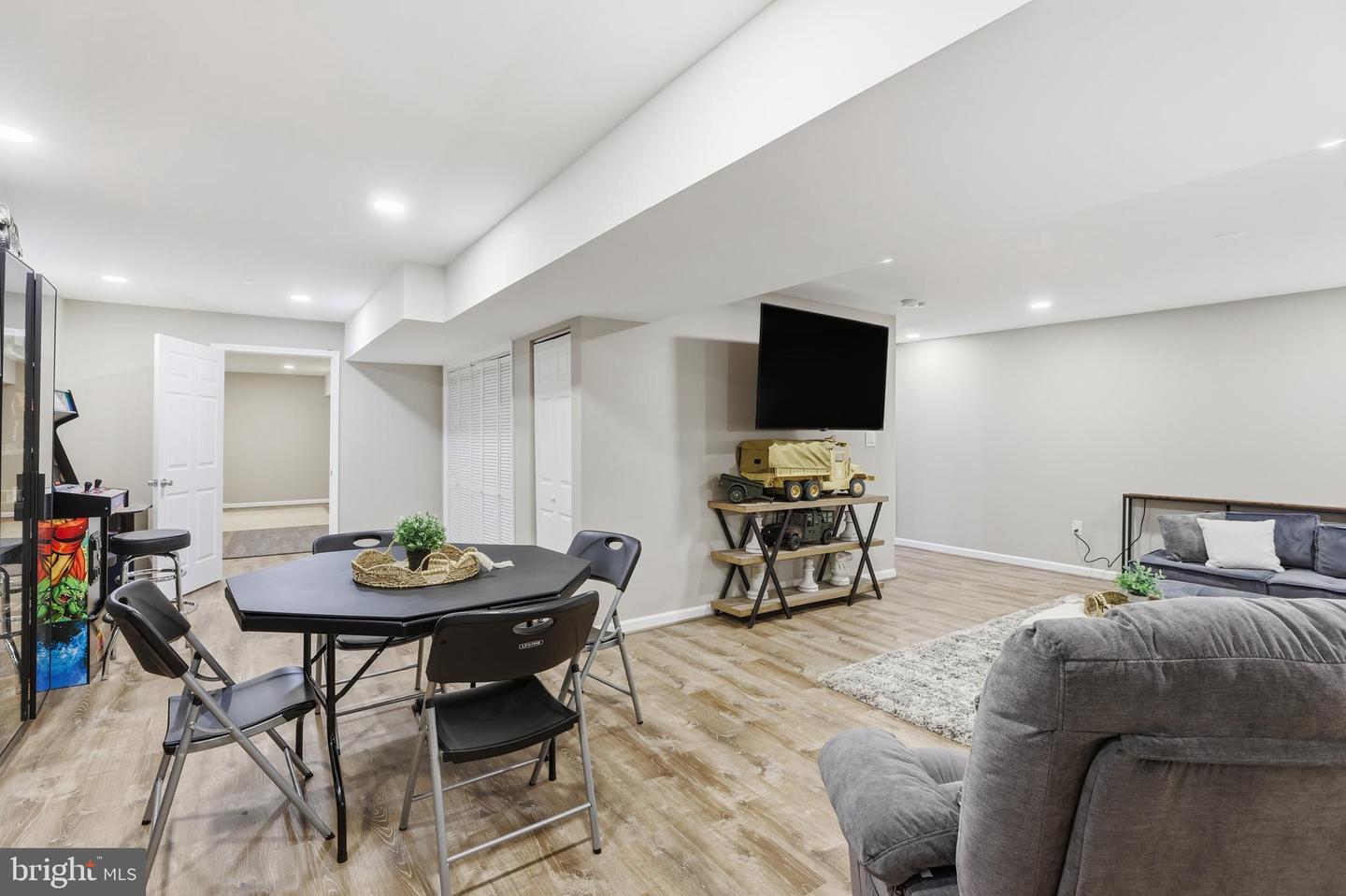 5467 QUAINT DR, WOODBRIDGE, Virginia 22193, 4 Bedrooms Bedrooms, ,3 BathroomsBathrooms,Residential,For sale,5467 QUAINT DR,VAPW2108004 MLS # VAPW2108004 5467 QUAINT DR, WOODBRIDGE, Virginia 22193, 4 Bedrooms Bedrooms, ,3 BathroomsBathrooms,Residential,For sale,5467 QUAINT DR,VAPW2108004 MLS # VAPW2108004