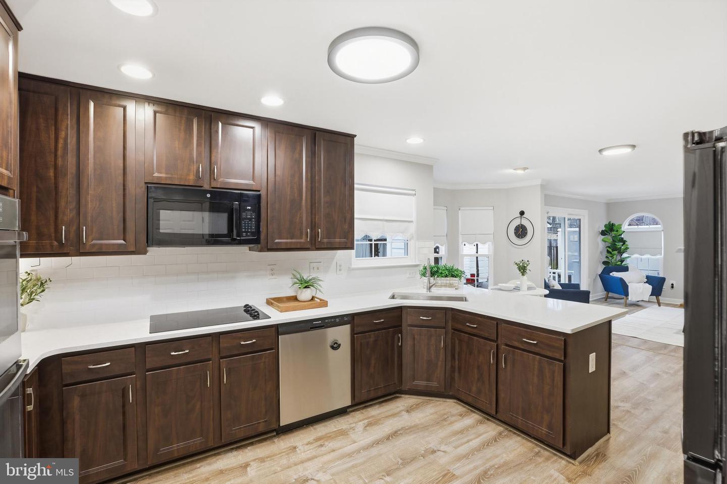 5467 QUAINT DR, WOODBRIDGE, Virginia 22193, 4 Bedrooms Bedrooms, ,3 BathroomsBathrooms,Residential,For sale,5467 QUAINT DR,VAPW2108004 MLS # VAPW2108004 5467 QUAINT DR, WOODBRIDGE, Virginia 22193, 4 Bedrooms Bedrooms, ,3 BathroomsBathrooms,Residential,For sale,5467 QUAINT DR,VAPW2108004 MLS # VAPW2108004