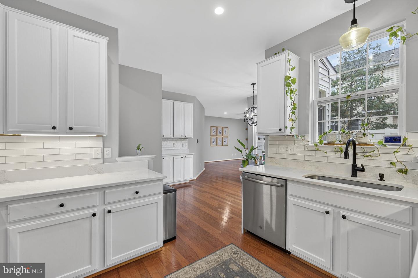 43279 RUSH RUN TER, ASHBURN, Virginia 20147, 3 Bedrooms Bedrooms, ,2 BathroomsBathrooms,Residential,For sale,43279 RUSH RUN TER,VALO2111178 MLS # VALO2111178 43279 RUSH RUN TER, ASHBURN, Virginia 20147, 3 Bedrooms Bedrooms, ,2 BathroomsBathrooms,Residential,For sale,43279 RUSH RUN TER,VALO2111178 MLS # VALO2111178