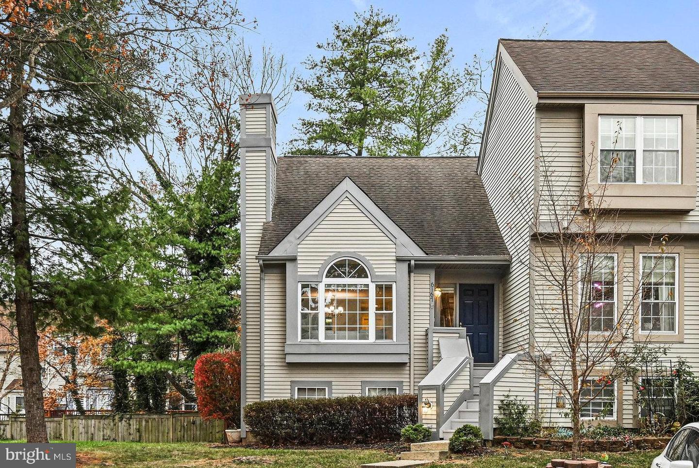 6167 STONEPATH CIR, CENTREVILLE, Virginia 20120, 3 Bedrooms Bedrooms, ,3 BathroomsBathrooms,Residential,For sale,6167 STONEPATH CIR,VAFX2279310 MLS # VAFX2279310