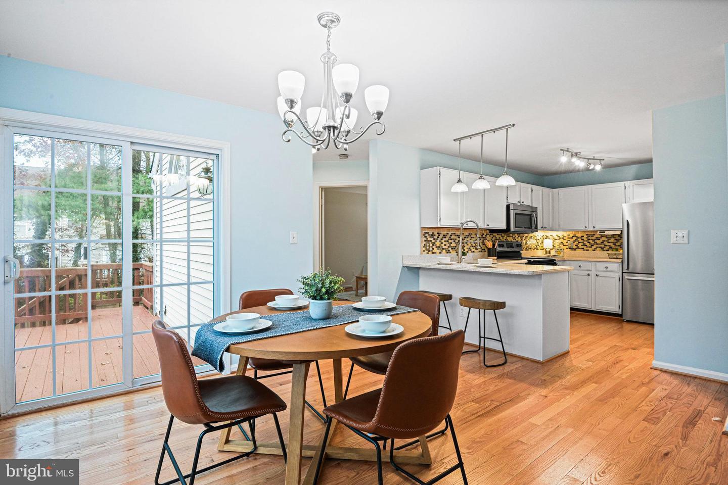 6167 STONEPATH CIR, CENTREVILLE, Virginia 20120, 3 Bedrooms Bedrooms, ,3 BathroomsBathrooms,Residential,For sale,6167 STONEPATH CIR,VAFX2279310 MLS # VAFX2279310