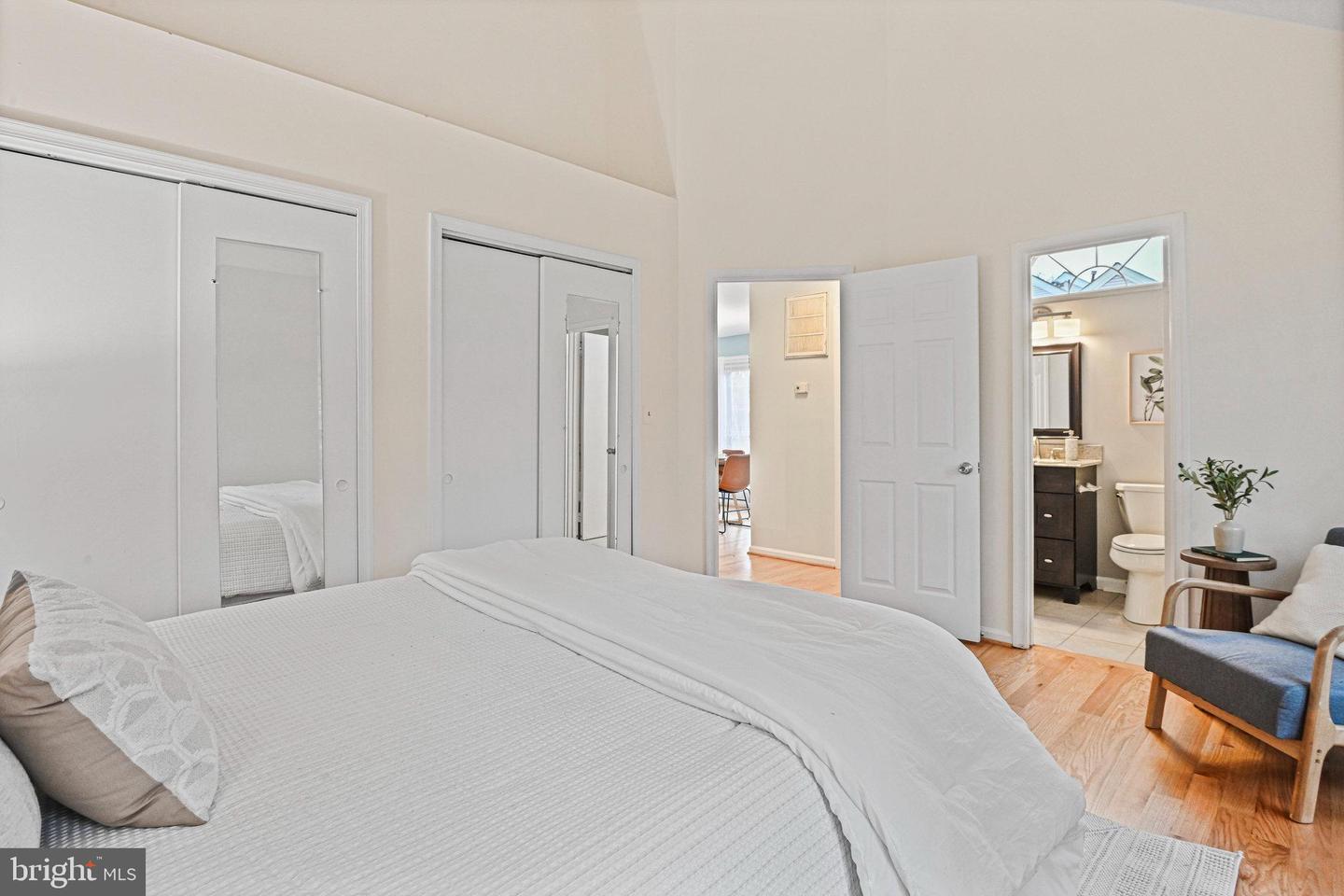 6167 STONEPATH CIR, CENTREVILLE, Virginia 20120, 3 Bedrooms Bedrooms, ,3 BathroomsBathrooms,Residential,For sale,6167 STONEPATH CIR,VAFX2279310 MLS # VAFX2279310