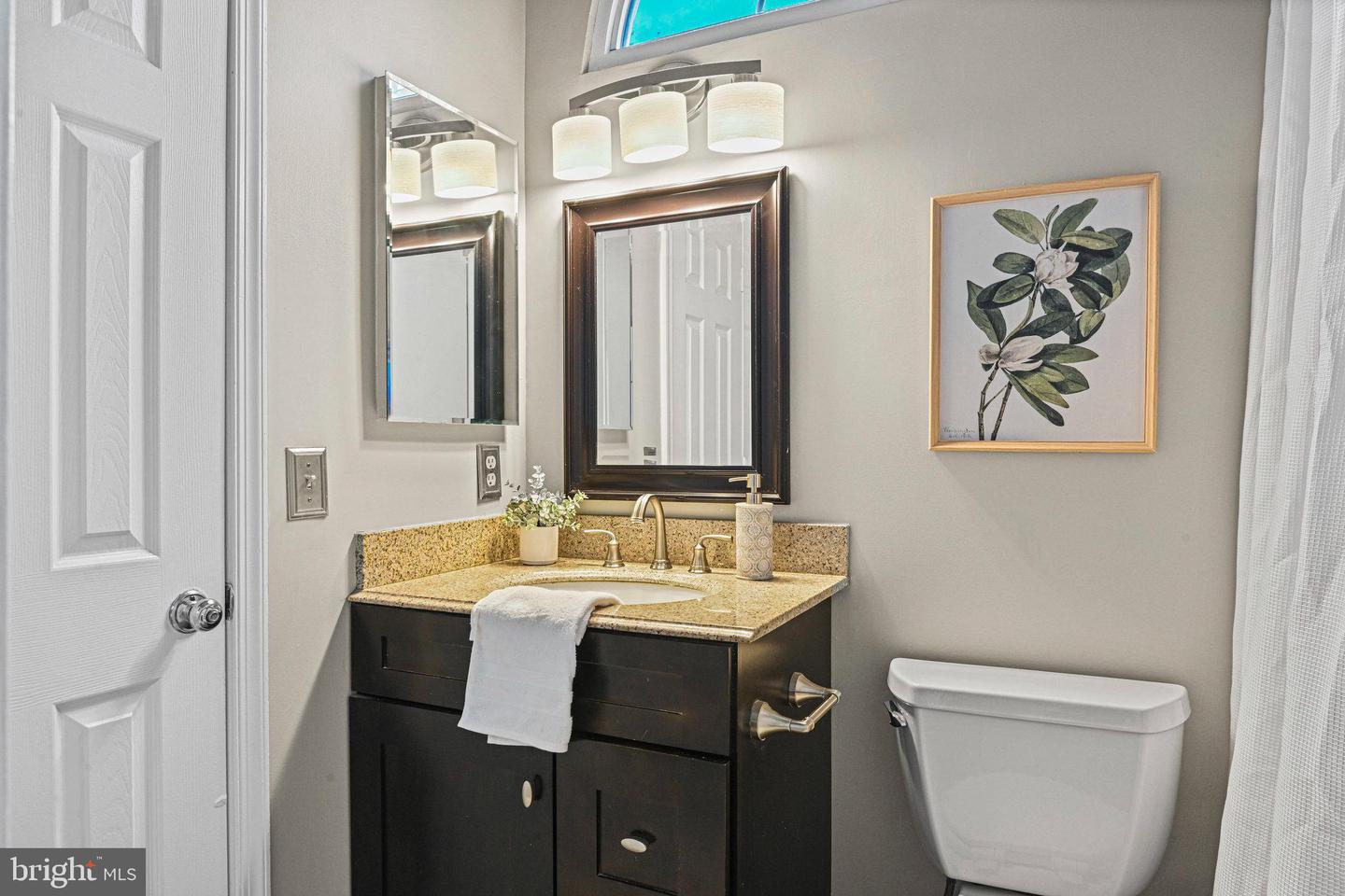 6167 STONEPATH CIR, CENTREVILLE, Virginia 20120, 3 Bedrooms Bedrooms, ,3 BathroomsBathrooms,Residential,For sale,6167 STONEPATH CIR,VAFX2279310 MLS # VAFX2279310