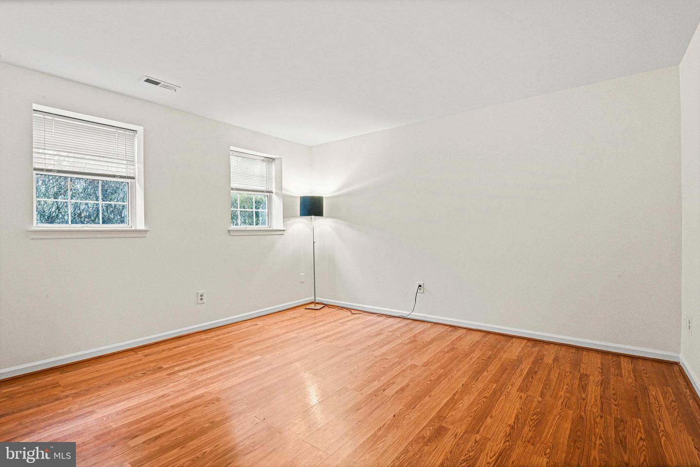 6167 STONEPATH CIR, CENTREVILLE, Virginia 20120, 3 Bedrooms Bedrooms, ,3 BathroomsBathrooms,Residential,For sale,6167 STONEPATH CIR,VAFX2279310 MLS # VAFX2279310