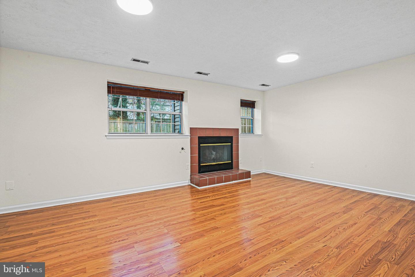 6167 STONEPATH CIR, CENTREVILLE, Virginia 20120, 3 Bedrooms Bedrooms, ,3 BathroomsBathrooms,Residential,For sale,6167 STONEPATH CIR,VAFX2279310 MLS # VAFX2279310