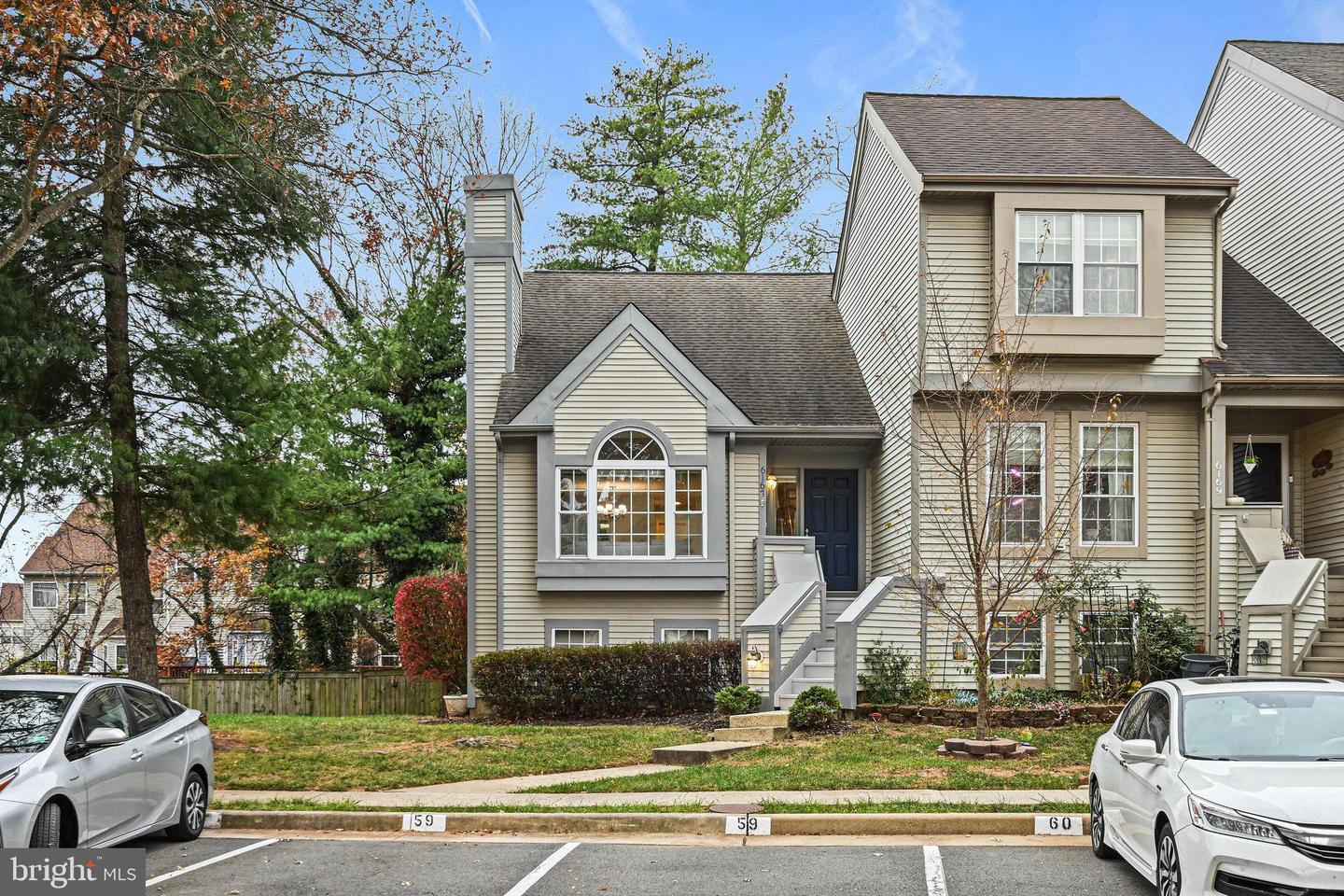 6167 STONEPATH CIR, CENTREVILLE, Virginia 20120, 3 Bedrooms Bedrooms, ,3 BathroomsBathrooms,Residential,For sale,6167 STONEPATH CIR,VAFX2279310 MLS # VAFX2279310