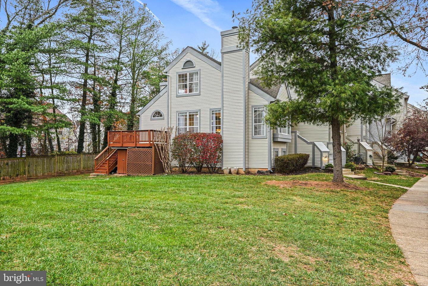 6167 STONEPATH CIR, CENTREVILLE, Virginia 20120, 3 Bedrooms Bedrooms, ,3 BathroomsBathrooms,Residential,For sale,6167 STONEPATH CIR,VAFX2279310 MLS # VAFX2279310