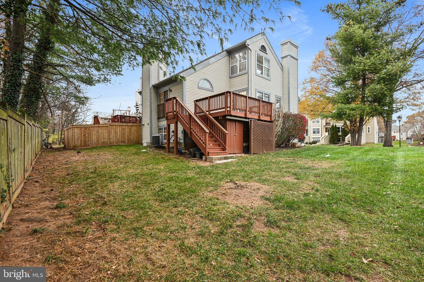 6167 STONEPATH CIR, CENTREVILLE, Virginia 20120, 3 Bedrooms Bedrooms, ,3 BathroomsBathrooms,Residential,For sale,6167 STONEPATH CIR,VAFX2279310 MLS # VAFX2279310