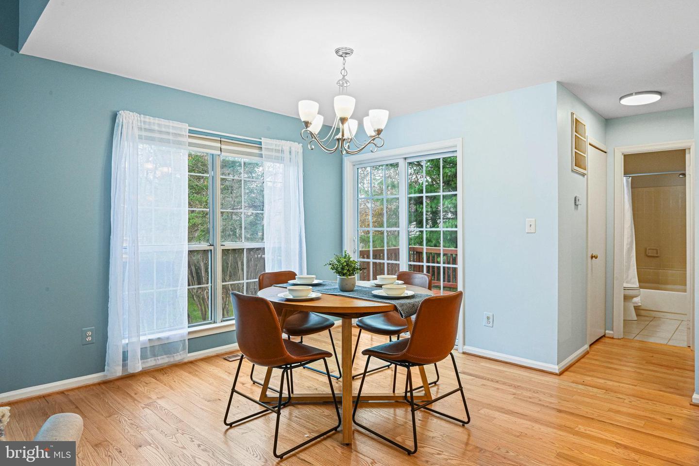 6167 STONEPATH CIR, CENTREVILLE, Virginia 20120, 3 Bedrooms Bedrooms, ,3 BathroomsBathrooms,Residential,For sale,6167 STONEPATH CIR,VAFX2279310 MLS # VAFX2279310