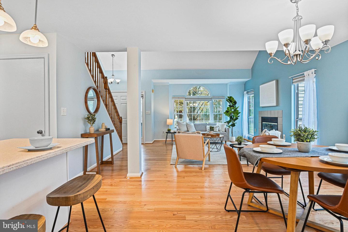 6167 STONEPATH CIR, CENTREVILLE, Virginia 20120, 3 Bedrooms Bedrooms, ,3 BathroomsBathrooms,Residential,For sale,6167 STONEPATH CIR,VAFX2279310 MLS # VAFX2279310