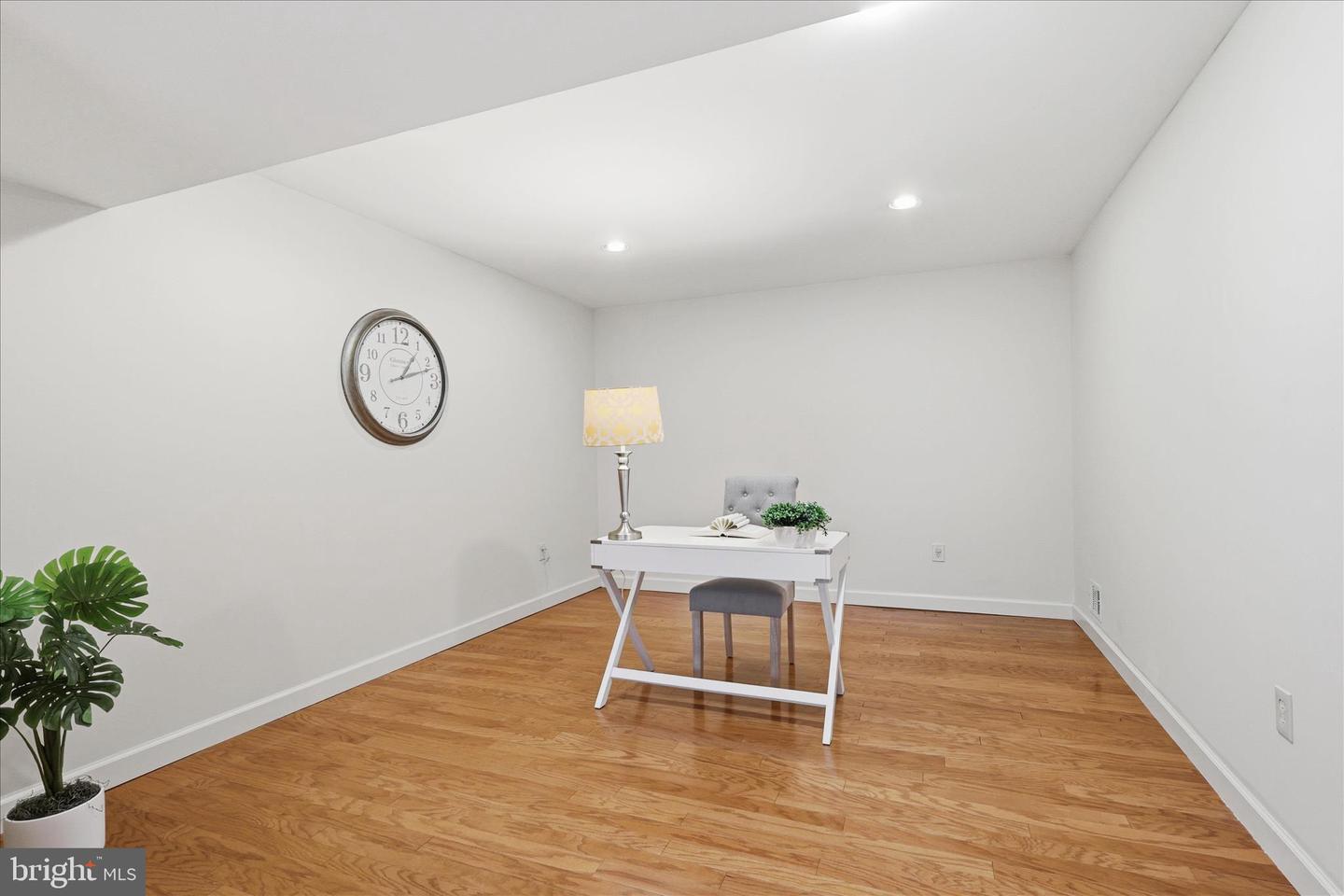 1432 GREENMONT CT, RESTON, Virginia 20190, 3 Bedrooms Bedrooms, ,2 BathroomsBathrooms,Residential,For sale,1432 GREENMONT CT,VAFX2279312 MLS # VAFX2279312 1432 GREENMONT CT, RESTON, Virginia 20190, 3 Bedrooms Bedrooms, ,2 BathroomsBathrooms,Residential,For sale,1432 GREENMONT CT,VAFX2279312 MLS # VAFX2279312