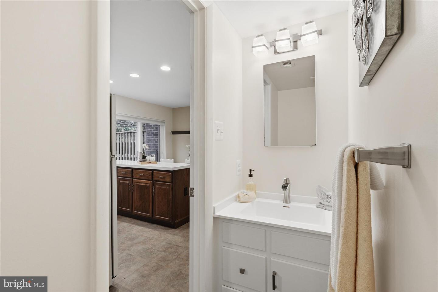 1432 GREENMONT CT, RESTON, Virginia 20190, 3 Bedrooms Bedrooms, ,2 BathroomsBathrooms,Residential,For sale,1432 GREENMONT CT,VAFX2279312 MLS # VAFX2279312 1432 GREENMONT CT, RESTON, Virginia 20190, 3 Bedrooms Bedrooms, ,2 BathroomsBathrooms,Residential,For sale,1432 GREENMONT CT,VAFX2279312 MLS # VAFX2279312