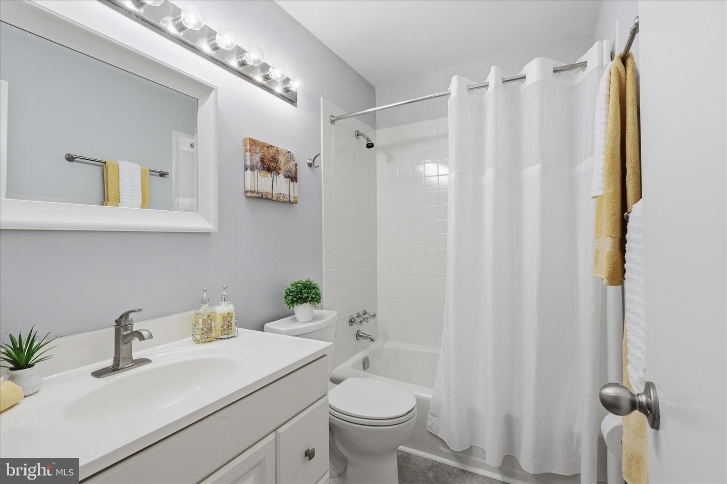 1432 GREENMONT CT, RESTON, Virginia 20190, 3 Bedrooms Bedrooms, ,2 BathroomsBathrooms,Residential,For sale,1432 GREENMONT CT,VAFX2279312 MLS # VAFX2279312 1432 GREENMONT CT, RESTON, Virginia 20190, 3 Bedrooms Bedrooms, ,2 BathroomsBathrooms,Residential,For sale,1432 GREENMONT CT,VAFX2279312 MLS # VAFX2279312