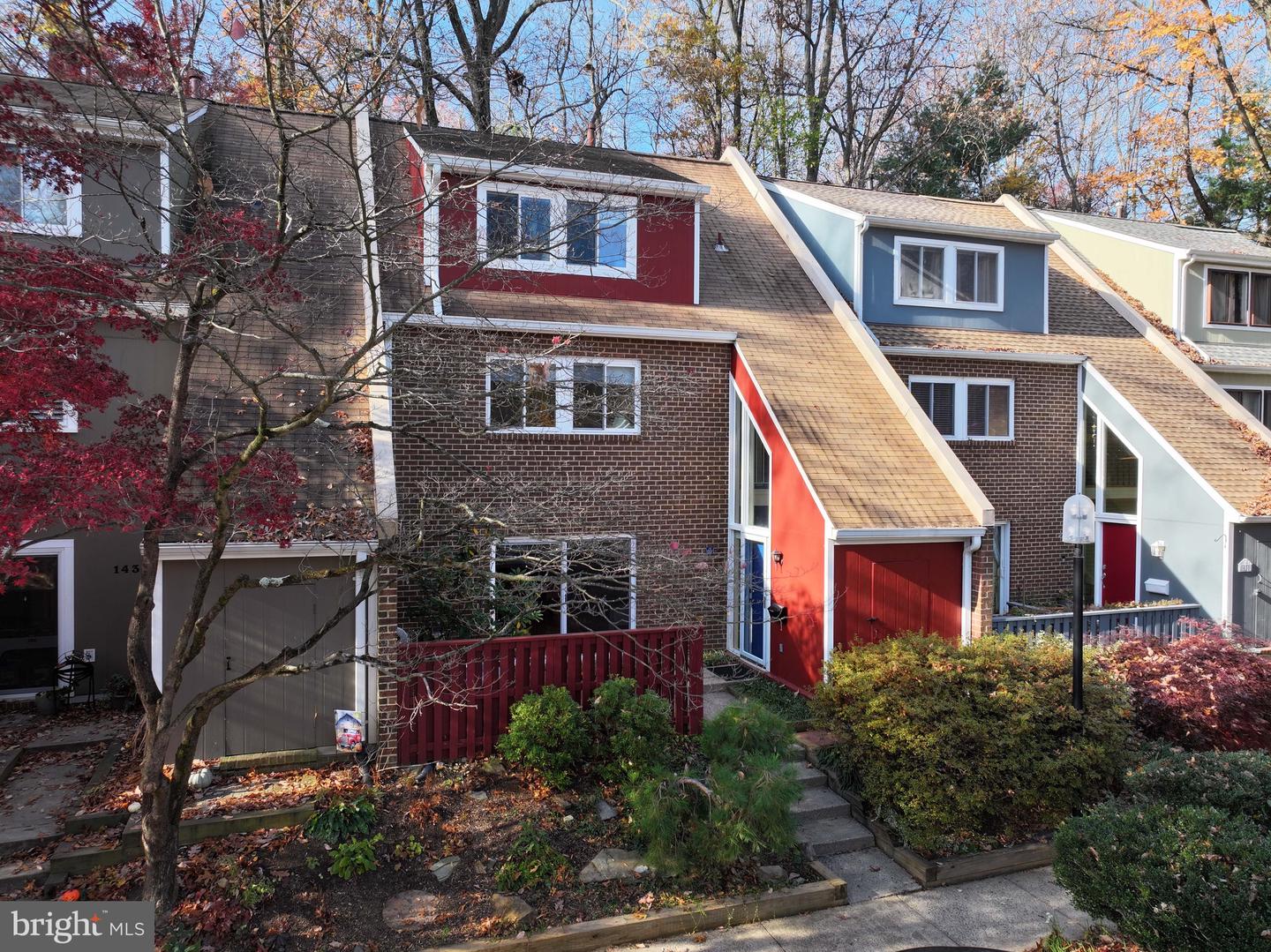 1432 GREENMONT CT, RESTON, Virginia 20190, 3 Bedrooms Bedrooms, ,2 BathroomsBathrooms,Residential,For sale,1432 GREENMONT CT,VAFX2279312 MLS # VAFX2279312 1432 GREENMONT CT, RESTON, Virginia 20190, 3 Bedrooms Bedrooms, ,2 BathroomsBathrooms,Residential,For sale,1432 GREENMONT CT,VAFX2279312 MLS # VAFX2279312