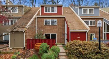 1432 GREENMONT CT, RESTON, Virginia 20190, 3 Bedrooms Bedrooms, ,2 BathroomsBathrooms,Residential,For sale,1432 GREENMONT CT,VAFX2279312 MLS # VAFX2279312