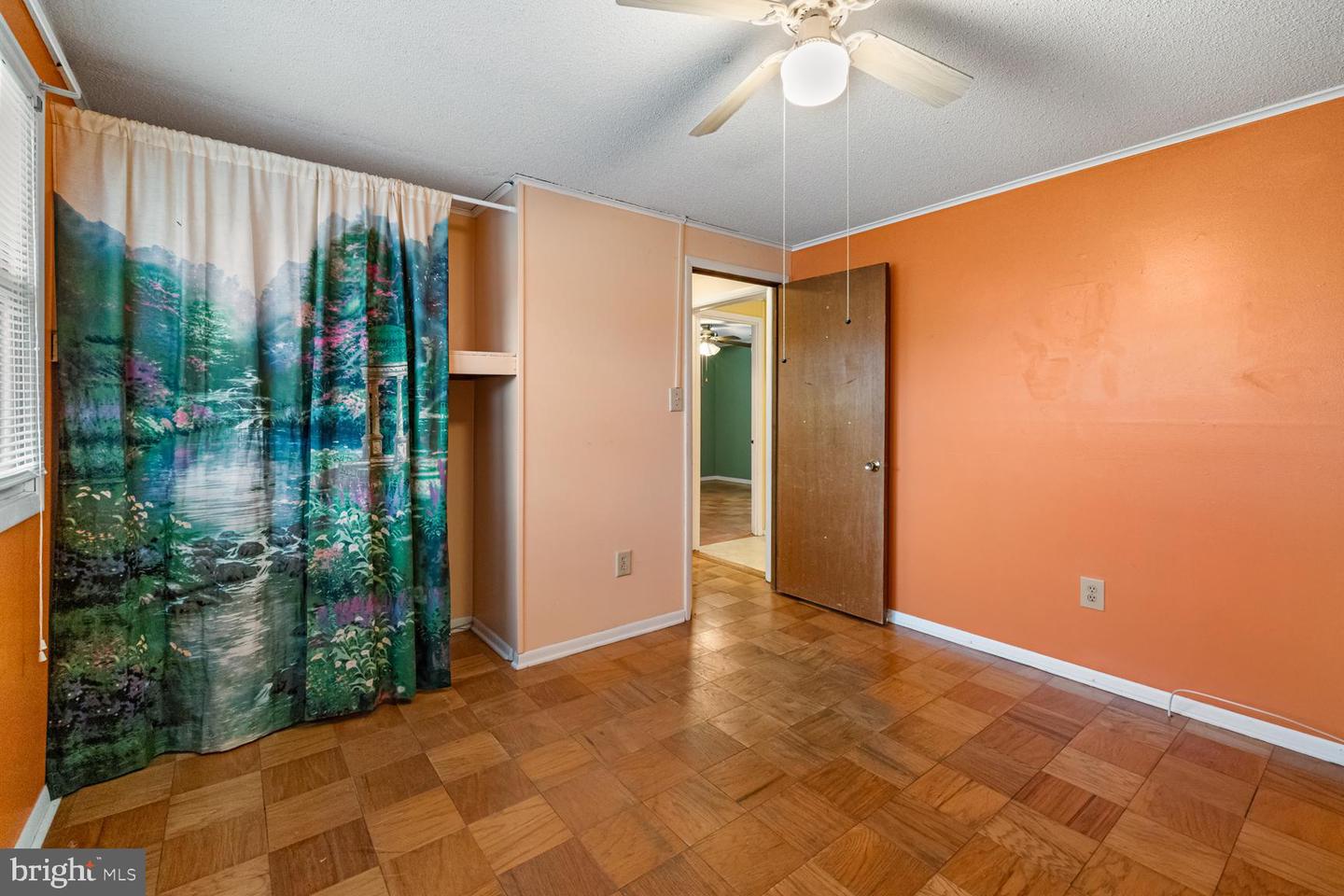 100 ORCHARD ST, EDINBURG, Virginia 22824, 3 Bedrooms Bedrooms, ,1 BathroomBathrooms,Residential,For sale,100 ORCHARD ST,VASH2013012 MLS # VASH2013012