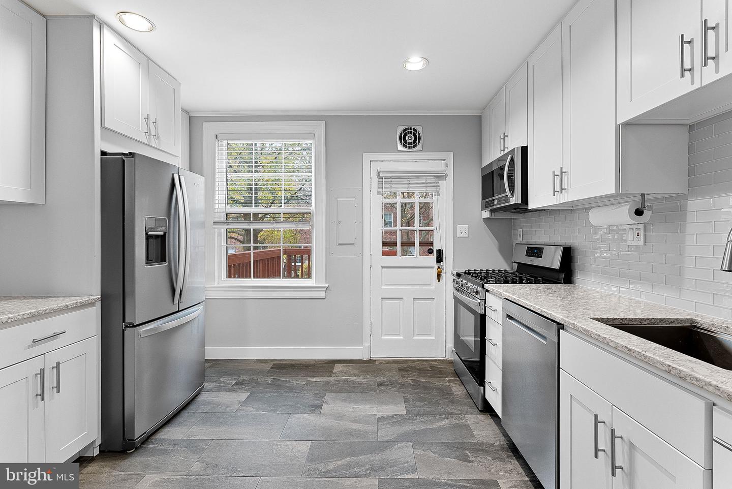 1400 S BARTON ST #425, ARLINGTON, Virginia 22204, 1 Bedroom Bedrooms, ,1 BathroomBathrooms,Residential,For sale,1400 S BARTON ST #425,VAAR2066084 MLS # VAAR2066084 1400 S BARTON ST #425, ARLINGTON, Virginia 22204, 1 Bedroom Bedrooms, ,1 BathroomBathrooms,Residential,For sale,1400 S BARTON ST #425,VAAR2066084 MLS # VAAR2066084