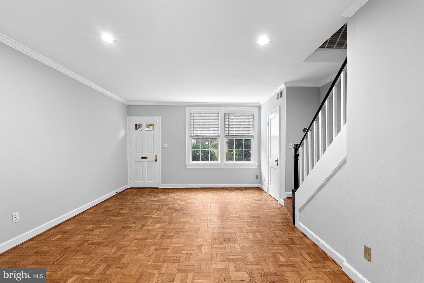 1400 S BARTON ST #425, ARLINGTON, Virginia 22204, 1 Bedroom Bedrooms, ,1 BathroomBathrooms,Residential,For sale,1400 S BARTON ST #425,VAAR2066084 MLS # VAAR2066084 1400 S BARTON ST #425, ARLINGTON, Virginia 22204, 1 Bedroom Bedrooms, ,1 BathroomBathrooms,Residential,For sale,1400 S BARTON ST #425,VAAR2066084 MLS # VAAR2066084