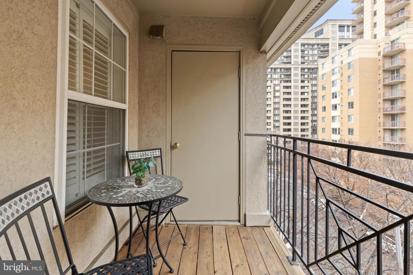 1320 N WAYNE ST #408, ARLINGTON, Virginia 22201, 3 Bedrooms Bedrooms, ,2 BathroomsBathrooms,Residential,For sale,1320 N WAYNE ST #408,VAAR2066102 MLS # VAAR2066102 1320 N WAYNE ST #408, ARLINGTON, Virginia 22201, 3 Bedrooms Bedrooms, ,2 BathroomsBathrooms,Residential,For sale,1320 N WAYNE ST #408,VAAR2066102 MLS # VAAR2066102